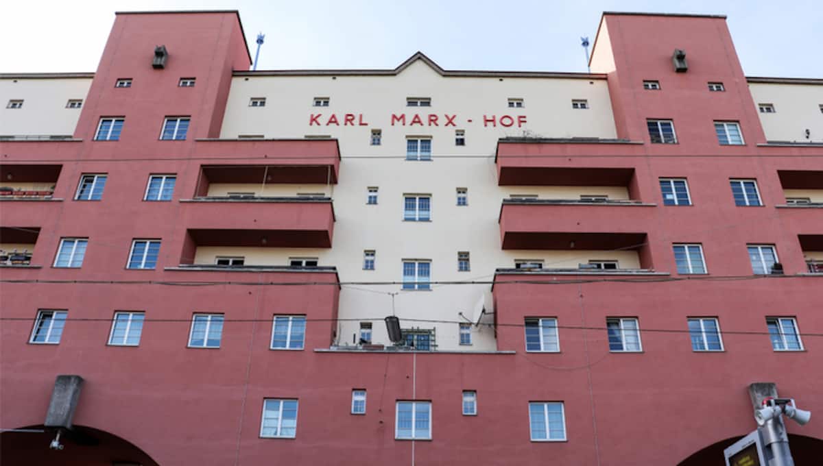 Finding solid ground: gateways to municipal socialism municipal socialism,GLC,Red Vienna