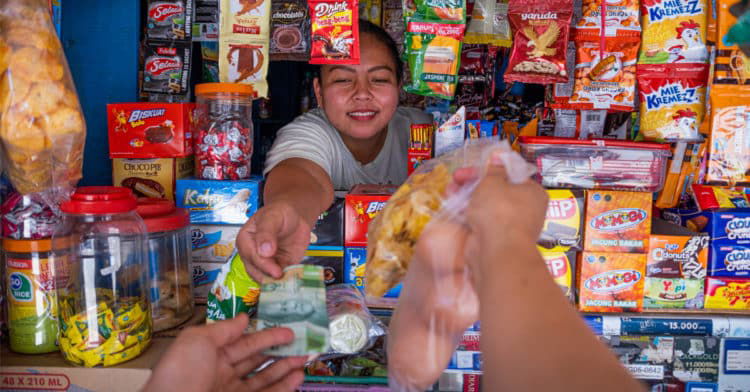 Services, value chains and the global south global value chains,GVCs,transnational corporations,TNCs