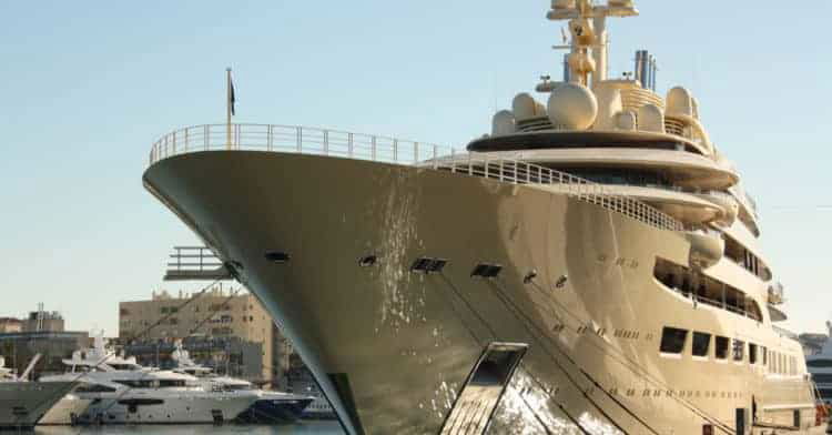 Seizing the assets of Russian oligarchs Russia,Putin,assets,oligarchs