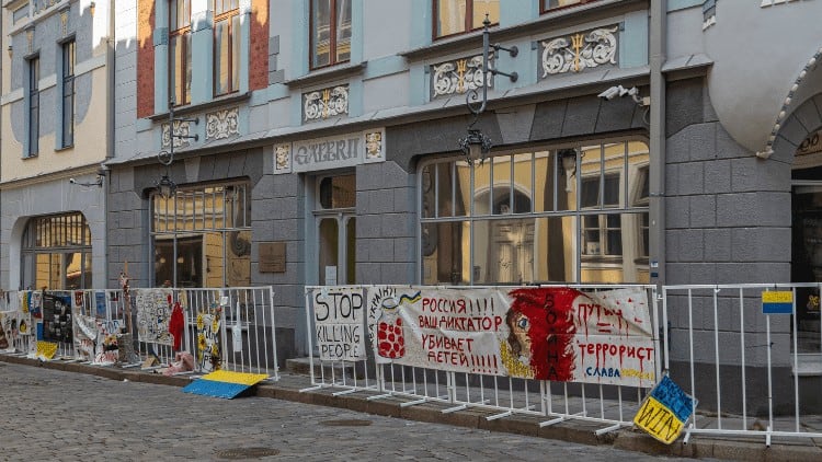 Europe's winter of change: break-up or breakthrough? central and eastern europe,CEE,asymmetries,faultlines,inequalities,disparities,European Union,EU,Europe,union,winter,crisis,inflation,energy