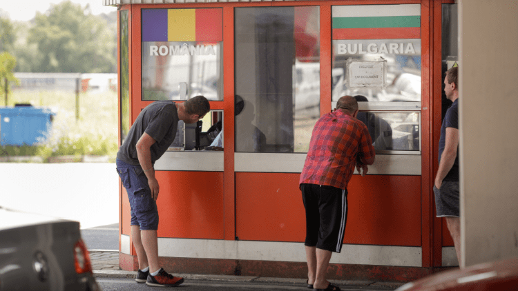 Romania and Bulgaria stuck in EU’s second tier Schengen,Fortress Europe,Romania,Bulgaria