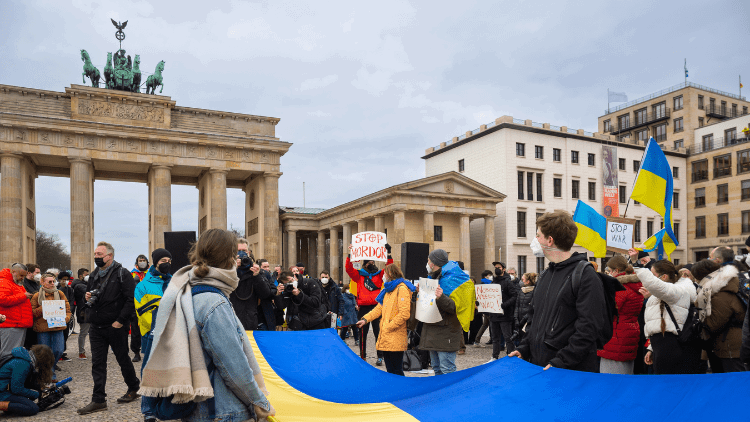 European civil war,iron curtain,NATO,Ukraine,Gorbachev