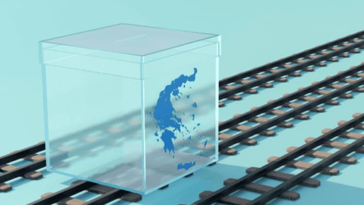 Disaster in Greece: when politics goes off the rails disaster,train,rail,Greece