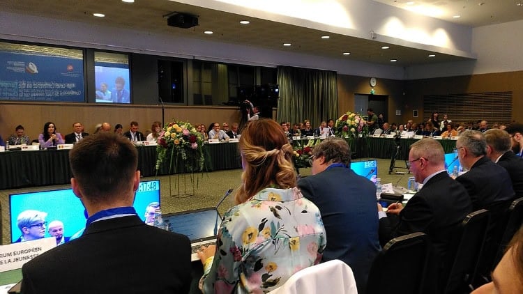 Social rights—securing Europe’s future participants at a round table discussion