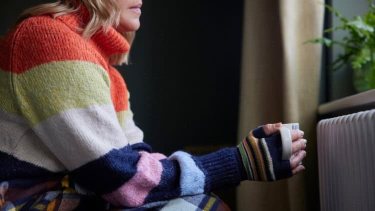 Trust in crisis: Europe’s social contract under threat woman struggling to stay warm
