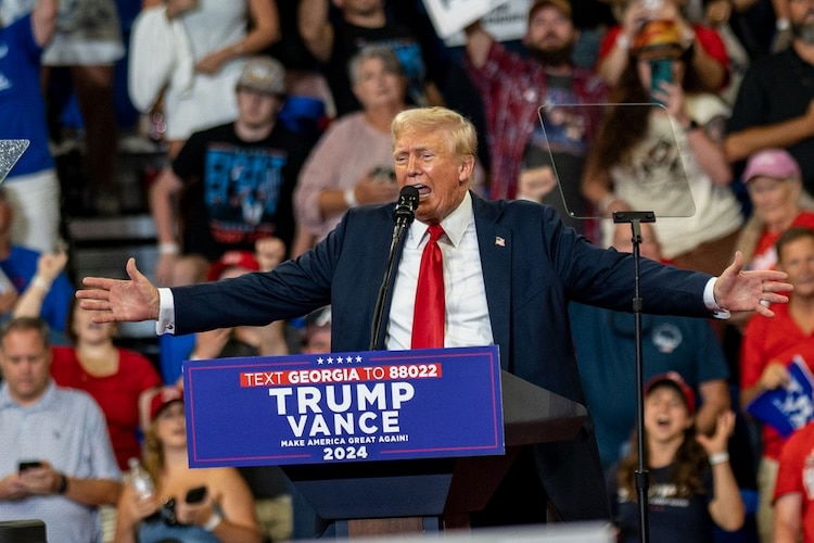 Trump’s Mass Deportation Plans vs. Harris’ Unity Agenda shutterstock 2499200125